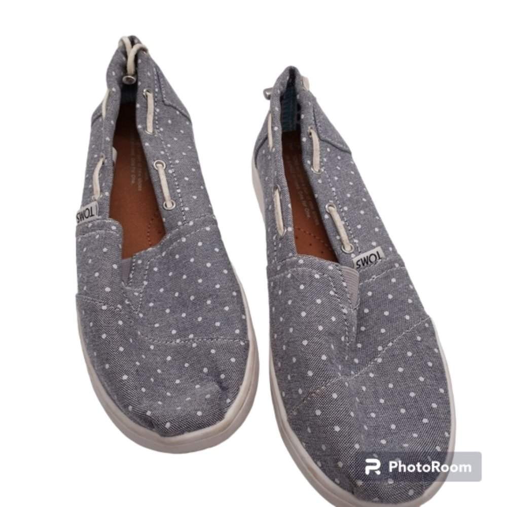 Toms Youth Chambray Blue w/White Polka Dots Canvas Sneaker Y4.5